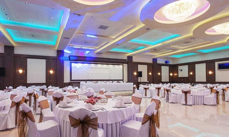 Banquet Hall - Mahindra Happinest Kalyan
