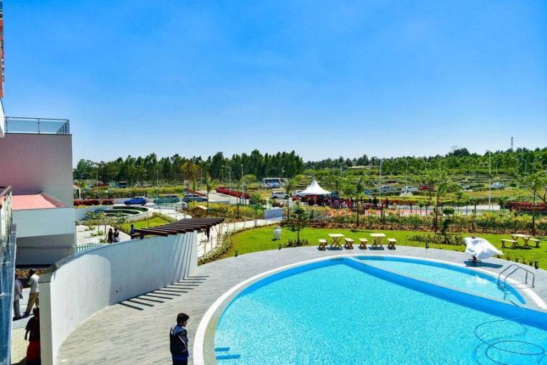 Pool View Club Campan - Cornerstone Campan Valley Plots