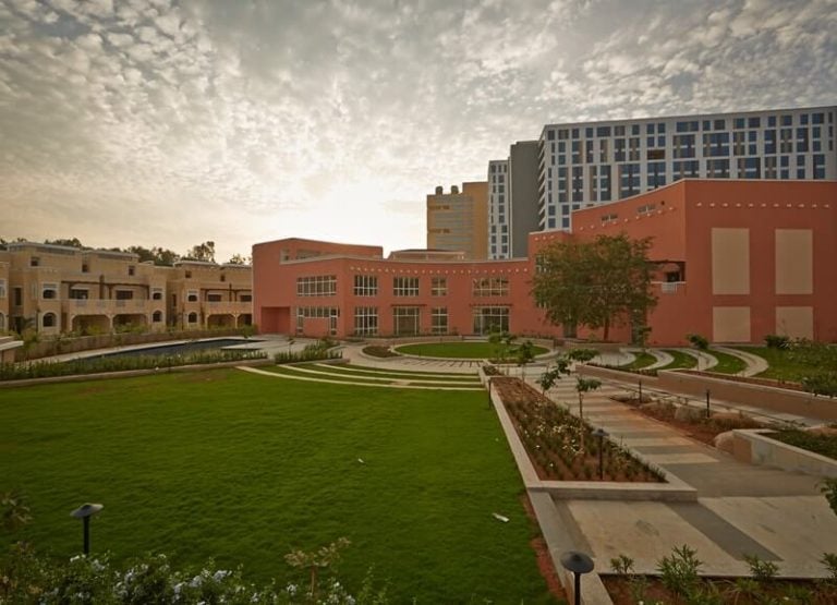 Club-House-Stands-Tall - Prestige Silver Oak Whitefield Villa