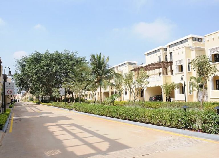 Path-Leading-To-Villas - Prestige Silver Oak Whitefield Villa