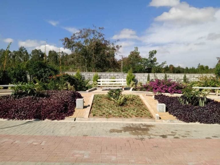 Site Photos 1 - Classic Featherlite The Sanctuary Plots