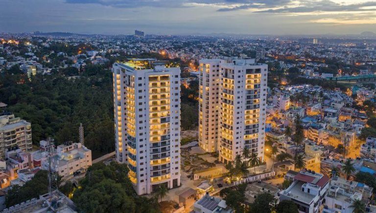 Svasa Homes Has Unobstructed Views On All Sides - Svasa Homes
