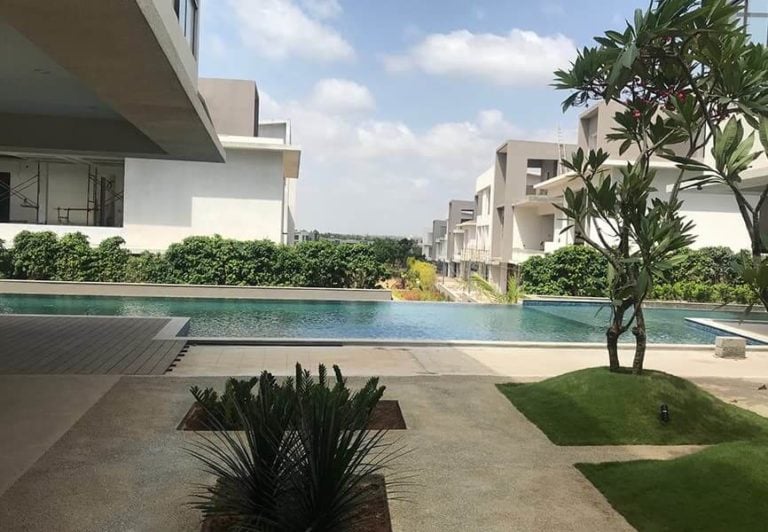 Swimming-Pool - Raffles Park Villas