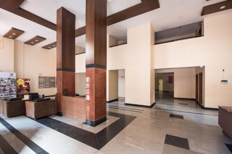 Lobby1 - HM Indigo JP Nagar