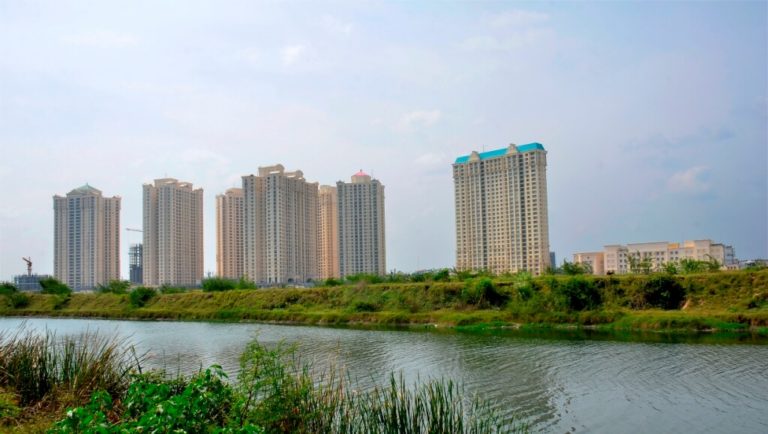 Elevation 1 - Hiranandani Bayview OMR