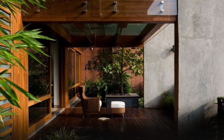 Deck And Private Garden - Total Environment Songs From The Wood