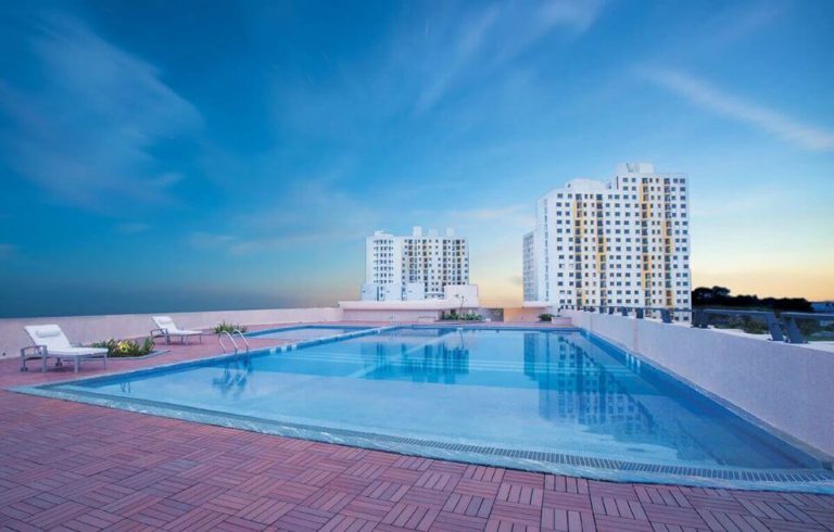 Pool - TATA New Haven Ribbon Walk