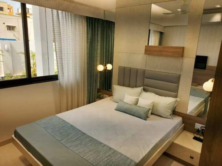 Model Flat 1 - Kohinoor Sapphire 2