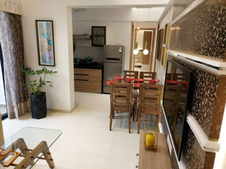 Model Flat 5 - Kohinoor Sapphire 2