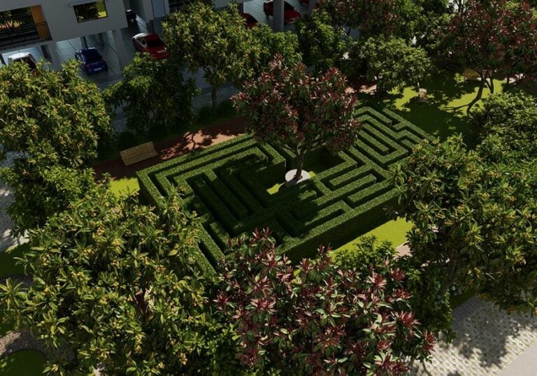 Maze Garden - Adroit Prosper Thalambur