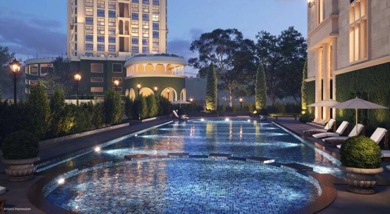 Regalia-Pool - Sobha Royal Crest