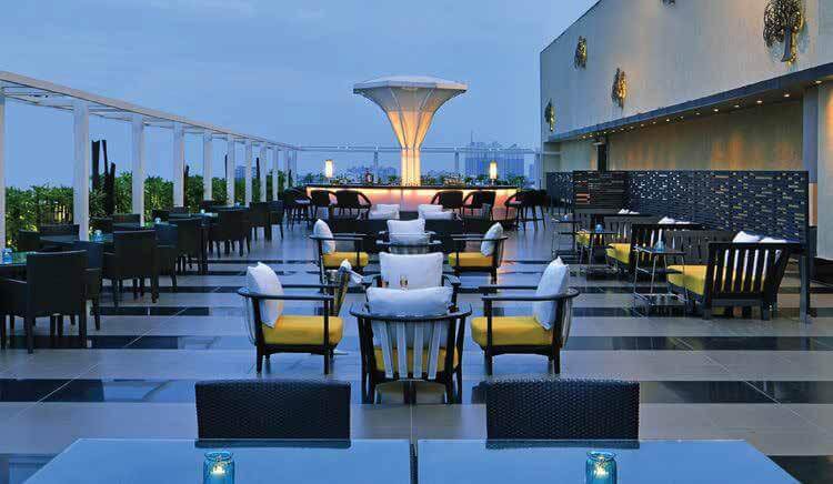 Rooftop - Magnific At TVS Emerald Peninsula