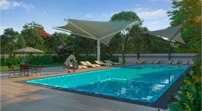 Pool - Pavani Mirabilia