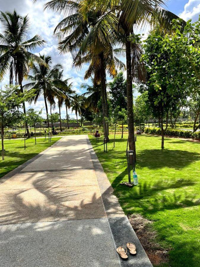 walkway greens manyata earthsong phase 5